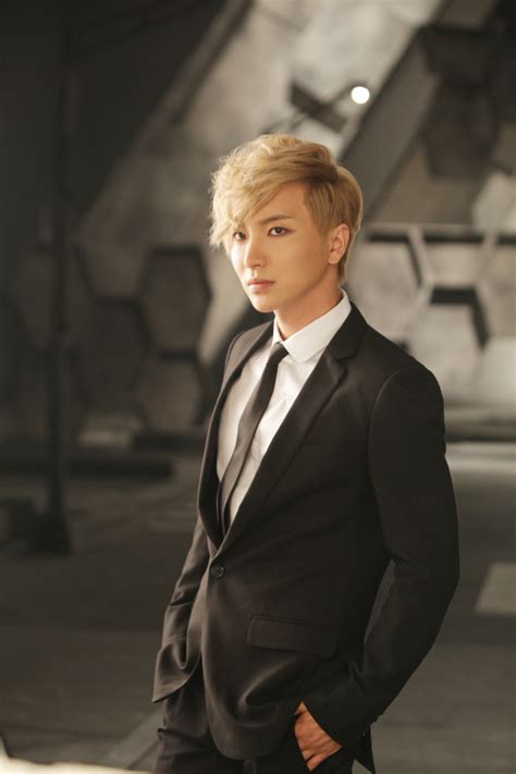 Leeteuk was born park jeongsu on july 1, 1983 as the youngest child in the family. Super Junior: Sexy, Free & Single - Behind the Scenes ...