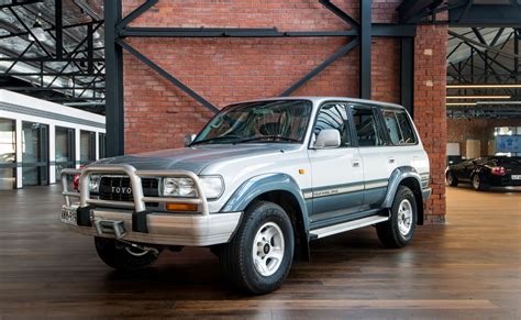 Sales in global markets, like australia. 1993 Toyota Land Cruiser Sahara Wagon - Richmonds ...