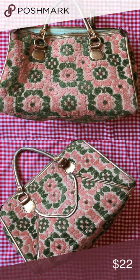 See more ideas about purses, purse patterns, purse tutorial. Vintage pink and green purse Floral green pink vintage ...