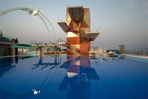 Maybe you would like to learn more about one of these? The water's lovely - and so is the diving board ...