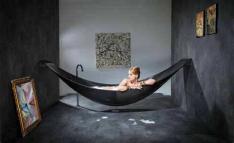 Hier finden sie die neuesten bilder von badewanne schwarz, und sie können finden das bild hier einfach. Freistehende Badewanne - Blickfang und Luxus im Badezimmer