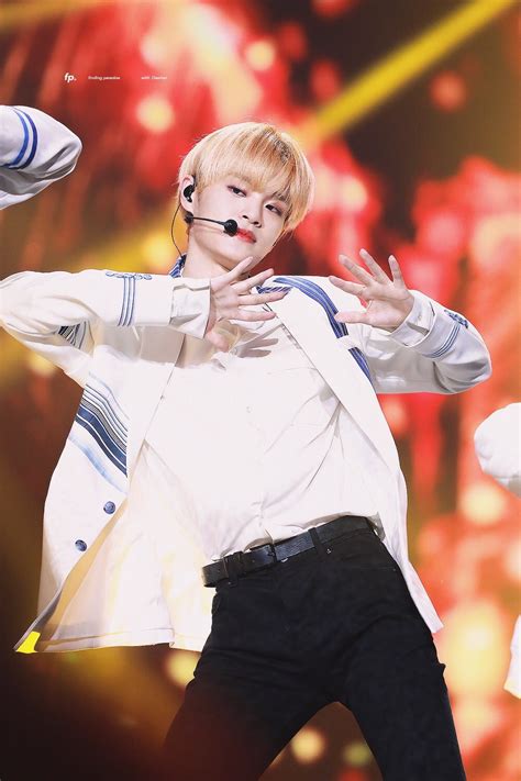 He has been producing songs for other members (slow for yoon jisung, young 20 for jihoon). Wanna-One - Lee Daehwi (มีรูปภาพ) | ความรัก