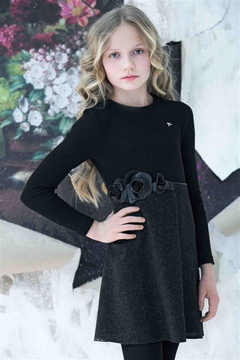 Discover 2018's hottest free kids fashion trends guide on the web. Good Bye Summer, Hello Fall! 52% cotton, 48% wool dress from PapilioKids Glamour Collection ...