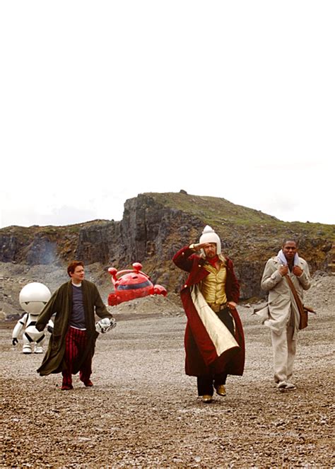 You might also like similar movies to the hitchhiker's guide to the galaxy, like paul. the hitchhiker's guide to the galaxy #hitchhiker | Hitchhikers guide to the galaxy, Guide to the ...