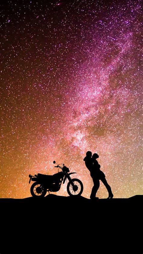 Share the best gifs now >>>. Couple Romantic Kiss Motorcycle 4K Ultra HD Mobile Wallpaper