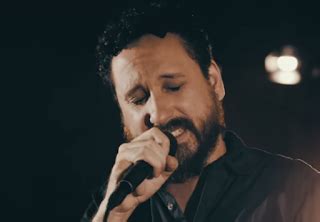 D9 g5(9) d9 g a bm7 quando jesus ressuscitou, da morte eterna para a luz. Mairi Gospel 2 : Leonardo Gonçalves Lança Clipe Das ...