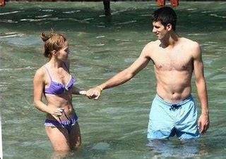 Novak djokovic said he couldn't ask for more after marrying his childhood sweetheart just days after winning the men's title at wimbledon. All About Stars & Players: Novak Djokovic Girlfriend Hot ...