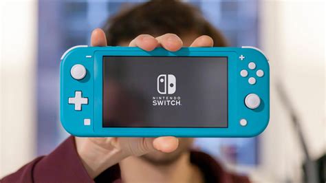 The nintendo switch lite takes an already impressive console and makes it cheaper at the expense of some veratility. Nintendo Switch Lite - Review - Test: Die bessere Switch ...