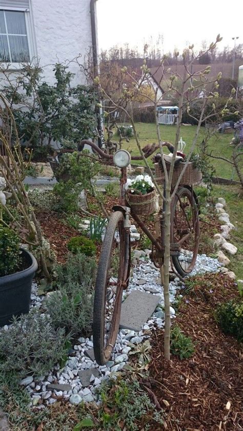 Diy deko aus altem fahrrad. Fahrrad steht bereit;-) | Gartengestaltung ideen