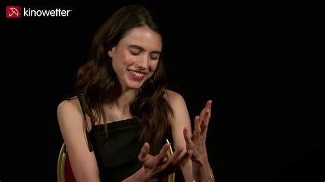Non avremmo potuto sperare in una prima mondiale migliore. Margaret Qualley: "A great book is a great feeling" MY ...