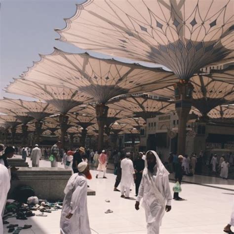 4 daripada jemaah yg hilang ini disahkan meninggal dunia dalam musibah kren tumbang , seorang daripadanya telah selamat dijumpai. Gambar Mekah Dan Madinah Terbaru - Gambar Kodok HD