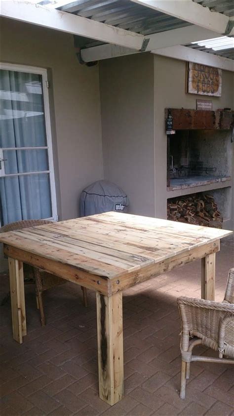 You can use it as a bench when receiving guests. Square Coffee Table Out of Pallets | Pallet Furniture DIY ...