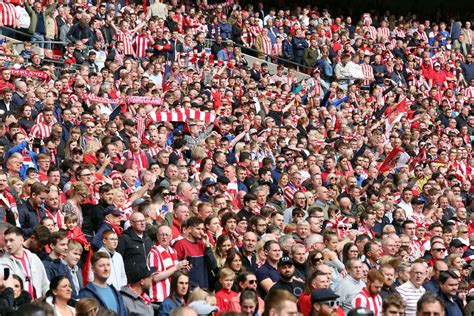 Get the latest sunderland afc team news on line up, fixtures, results and transfers plus updates from efl league one manager jack ross at stadium of light. Sunderland AFC Supporters Trust: "Isn't it about time that ...