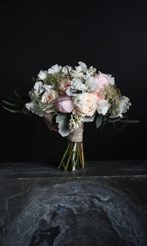 They have great health and debtal benefits. Wedding bouquet magic. Floral design: Winston Flowers. | Boda