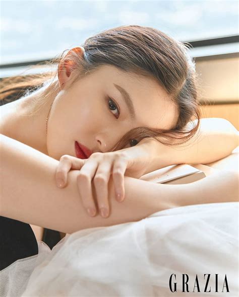 She attracted public attention and become famous because of the sensational drama the world of the married which was. Han So Hee Is A Fascinating Beauty In The Photoshoot Of ...