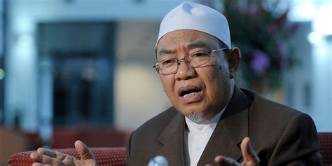 Harussani zakaria is on facebook. Perak Mufti Says Tugu Negara Is A "Big Sin"