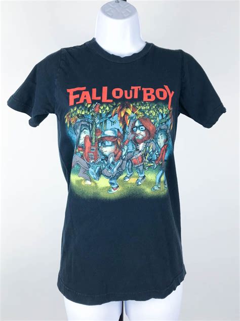 Fall out boy members young. Fall Out Boy 2007 Tour Young Wild Things t-shirt XS ...