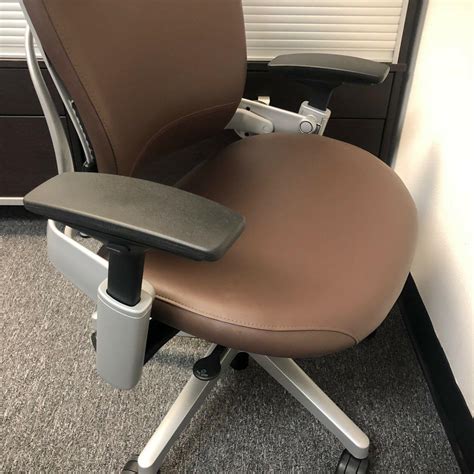 Storage on left as you sit at the desk. Steelcase Leap PLUS Adjustable office Desk Chair Brown