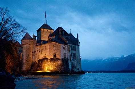 Материал из википедии — свободной энциклопедии. Обои Castle Chillon Швейцария Города Шильонский замок ...