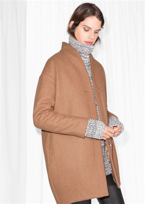 Whereas navy and black are elegant in an understated way, biscuity beige and caramel shades will always spell out luxury. & Other Stories | Wool-Blend Coat | Work fashion, How to ...