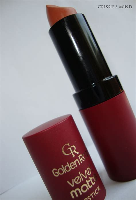 Its powerful moisturizers and vitamin e nourish lips, prevents drying. Crissie's Mind: Golden Rose Velvet Matte Lipstick