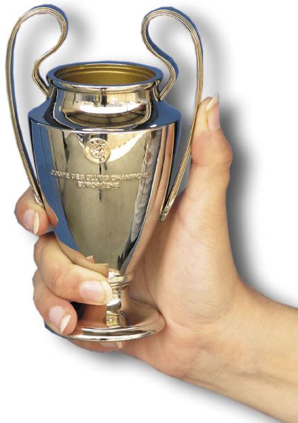 Subsequently, participants in the europa league will be reduced from 48 teams to 32. Champions League Pokal : The Women S Champions League ...