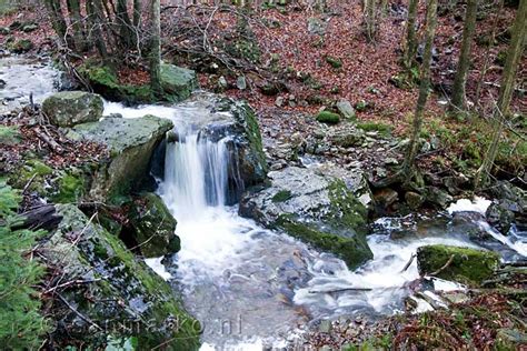 Ninglinspo de ardennen 2019 (gelezen 3588 keer). Een leuke waterval in de Chefna in de Ardennen in België ...