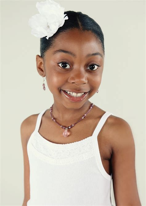 Check out our paradise bird set. POSE child modeling mag Junior Fashion Experts: Destinee's ...