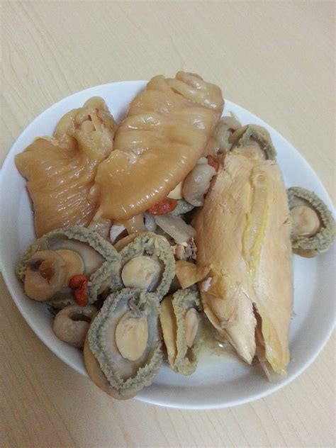 【麻煩哥】鮮鮑魚 蟲草花 雞腳湯 fresh abalone soup w. Sicikitchen: 呀嫂出招-杞子龍眼肉淮山花膠鮑魚燉雞湯及蠔皇花膠鮑魚拌唐菜－附食譜