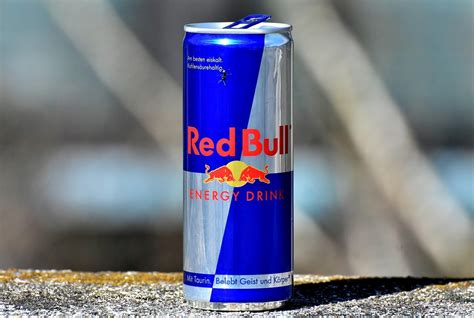 New videos coming back to vimeo! Red Bull Will Pay You $10 And The Reason Why Is Ridiculous