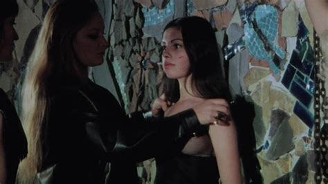 Meanwhile, sheriff forbes notifies damon of another vampire attack and damon offers to try to track down the killer. Female Vampire (1973)