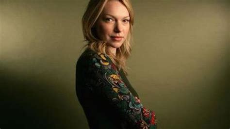She appeared as lauren, mary's long lost sister, on usa network's in plain sight in the episode a frond in need. on february 5, 2010, it was announced that prepon signed on for awkward situations for men, a pilot on abc. That '70s Show : Laura Prepon (Donna Pinciotti) dans une ...