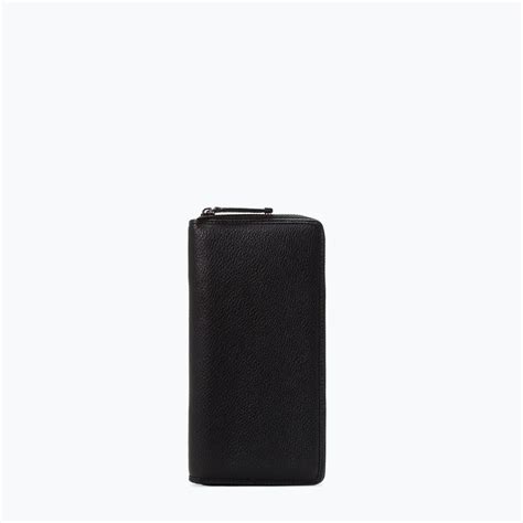 Multiple exterior slots for keeping cards and id. WALLET WITH ZIP - Bags - MAN | ZARA United States