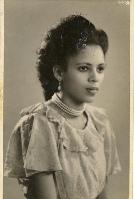 Shorter hairstyles required frequent trimming and lots of time was spent in styling the hair. "Vintage" African American women | Sports, Hip Hop & Piff ...