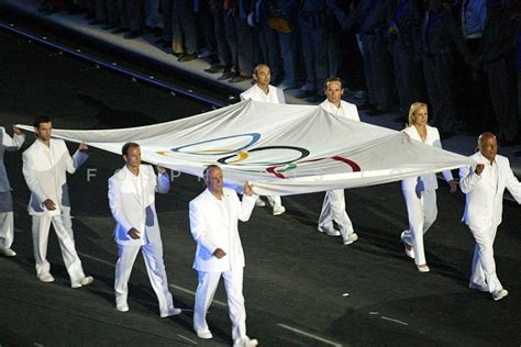 Jul 01, 2021 · μετά τον λευτέρη πετρούνια, ήρθε η σειρά της άννας κορακάκη να αναφερθεί στην επιλογή της, να είναι η δεύτερη σημαιοφόρος της ελλάδας, στην τελετή έναρξης Ο.Α.Κ.Α.: ΤΕΛΕΤΗ ΕΝΑΡΞΗΣ ΤΩΝ ΟΛΥΜΠΙΑΚΩΝ ΑΓΩΝΩΝ - FOSPHOTOS