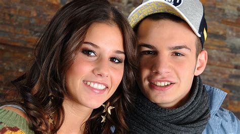 Sarah lombardi singt pietros neuen song. Die DSDS-Lovestory von Pietro und Sarah Lombardi