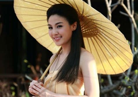 สำหรับนักแสดงคุณแม่ยังสวยจากช่อง 3 อย่างสายไหม มณีรัตน์ โดยส่วนตัวเธอนั้นได้นับถือศาสนาอิสลามอยู่ ต้องบอกเลยว่า. สายไหม มณีรัตน์ เผยวิธีจำศัพท์แบบง่ายและไม่มีวันลืม