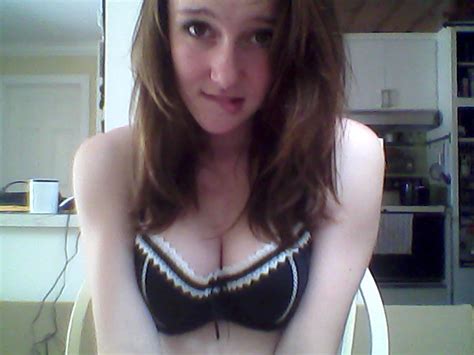 Xhamster to najlepszy portal z filmami pornograficznymi oferujący darmowe porno! Webcam lip biting Porn Pic - EPORNER