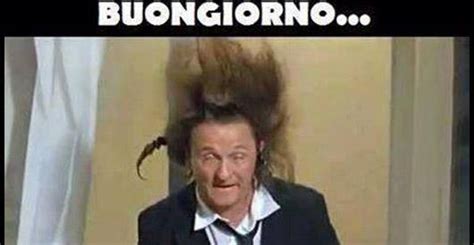 Share a gif and browse these related gif searches. Mamma mia come stò | BESTI.it - immagini divertenti, foto ...