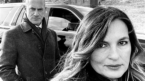 Organized crime tv series, 1 season, 13 episode. Mariska Hargitay and Chris Meloni Share Pics From 'Law ...