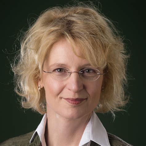 Znají miliony čtenářů po celém světě. Christiane Jung - MAREK & JUNG - Vertriebsberatung | XING