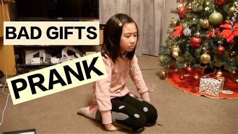 Whether you're looking for presents for new dad or christmas gifts for a dad who has everything, i hope these suggestions will help you out. Bad Christmas presents PRANK Dec 2015 - YouTube