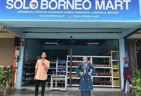 Kami akan ajar sesiapa yang berminat untuk buka kedai rm2 tanpa modal kita sesen pun. Kedai runcit Lan Solo dirompak, penjenayah paksa pekerja ...