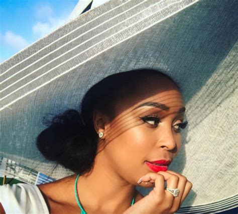 Go on to discover millions of awesome videos and pictures in thousands of other. Beauty Crush: Minnie Dlamini