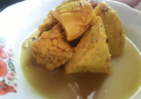 Bisa kok membuat soto ayam bumbu kuning tapi dengan kelezatan yang sama, ini dia cara membuatnya.bahan: Tahu Tempe Bumbu Kuning Tanpa Santan : Resep Ayam Bumbu ...