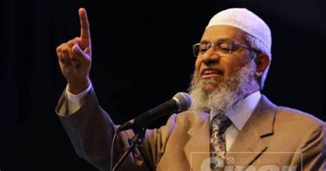 Puan, jika suami tidak mahu datang, mahkamah boleh keluarkan amaran atau puan mohon keluarkan waran tangkap. Putra Merdeka: Waran Tangkap Dr Zakir Naik..!