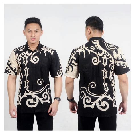 Pakaian kasual bukan hanya tshirt polo dan tshirt, kasual tshirt juga pakaian formal bagi lelaki. KEMEJA BATIK LELAKI BLACK WHITE | Shopee Malaysia