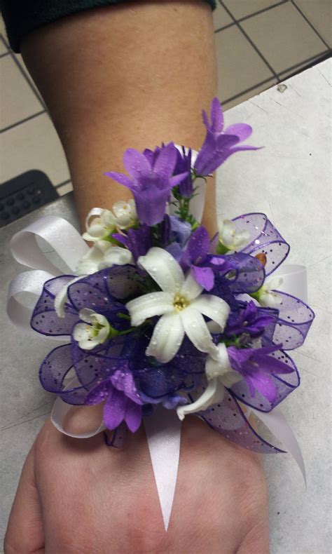 Maybe you would like to learn more about one of these? Pin by bonnie brae flowers on prom and homecoming | Prom ...