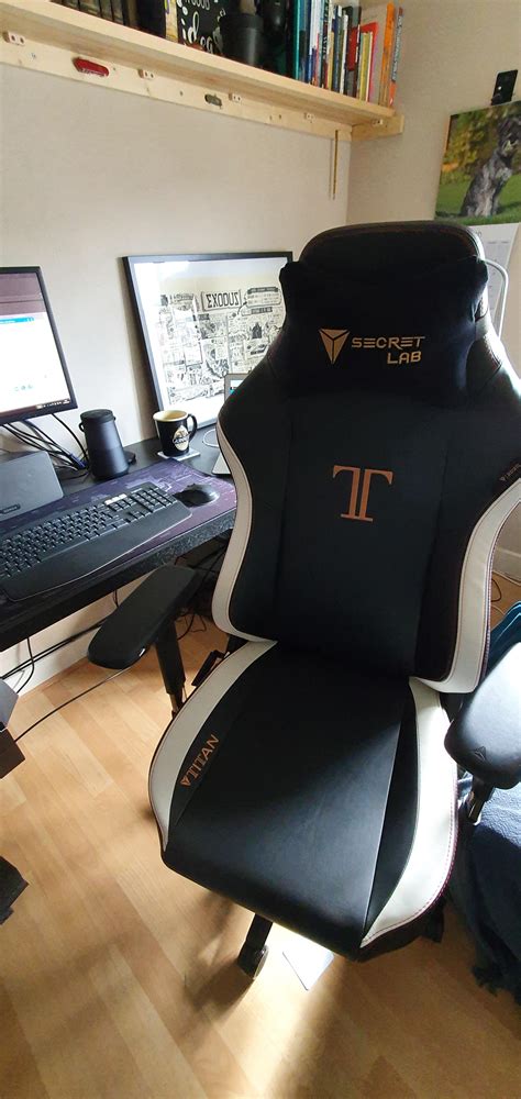 There's a league of legends quiz for everyone. New #Secretlab Titan 2020 : OfficeChairs