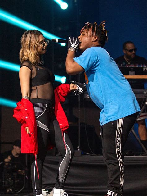 Starfire and juice wrld weren't together at the time of his death — he was with ally lotti — but obviously, his ex took his passing extremely hard and, as it turns out, her feelings are not unusual. Juice Wrld Girlfriend : Picture Of Juice And Ex Girlfriend The One He Wrote Lucid Dreams About ...